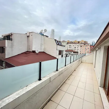 And Residences In Nisantasi Provincia di Istanbul