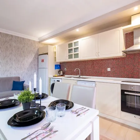 And Residences In Nisantasi Provincia di Istanbul
