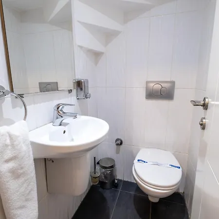 And Residences In Nisantasi Отель